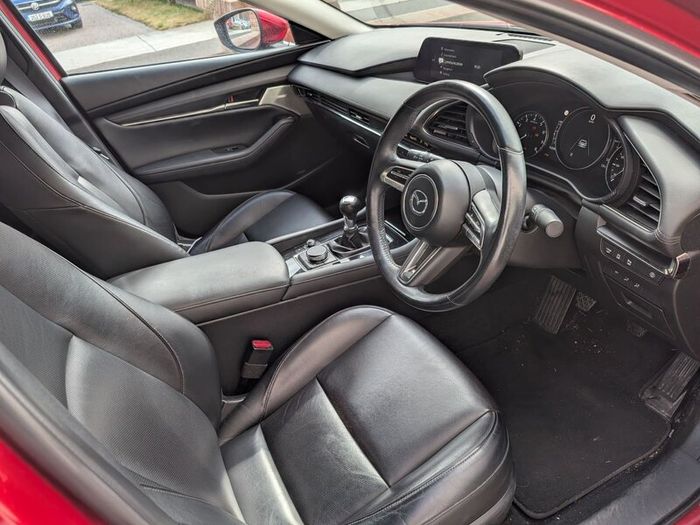 Mazda3 2020 2.0 Petrol MT 186hp TopSpec Full Leath