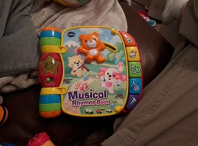 Vtech Musical Rymes Book