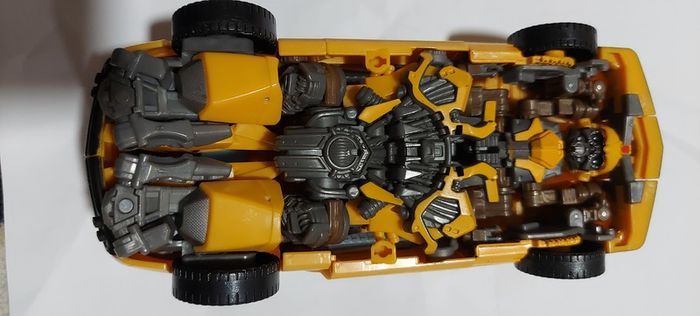 Transformer bumblebee
