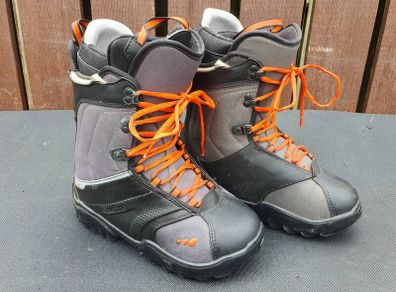 Wedze snowboard boot