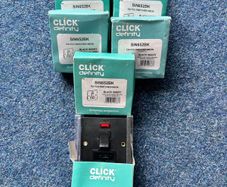 Click Definity SIN652BK Black