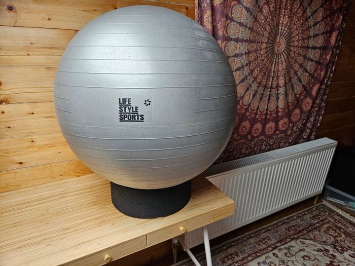 Exercise ball