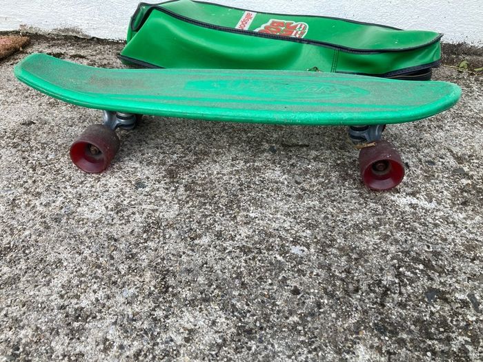 Skateboard