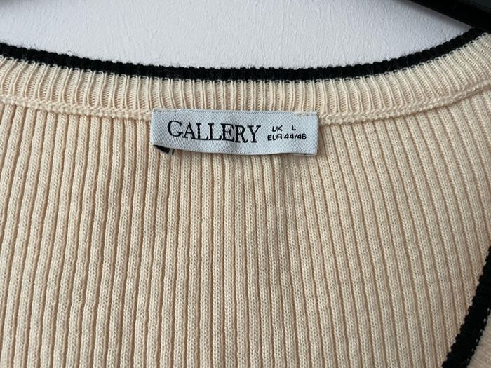 Dunnes  jumper