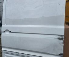 241 vw crafter side loading door