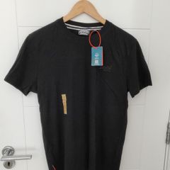 Superdry T-shirt black size large