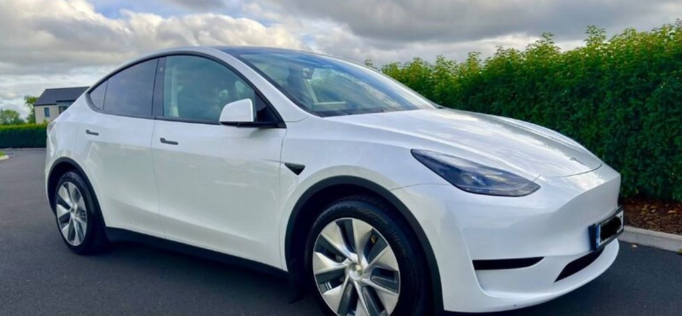 Tesla Model Y 2023