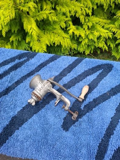 Vintage meat grinder possible to post