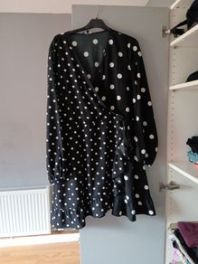 Beautiful polkadot dress by simply be