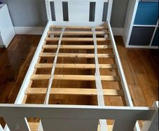 bedframe