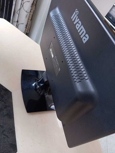 iiyama ProLite 22" Full HD Monitor (HDMI / DVI / VGA)