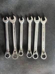 Ratcheting Combination Spanners