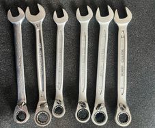 Ratcheting Combination Spanners