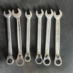 Ratcheting Combination Spanners