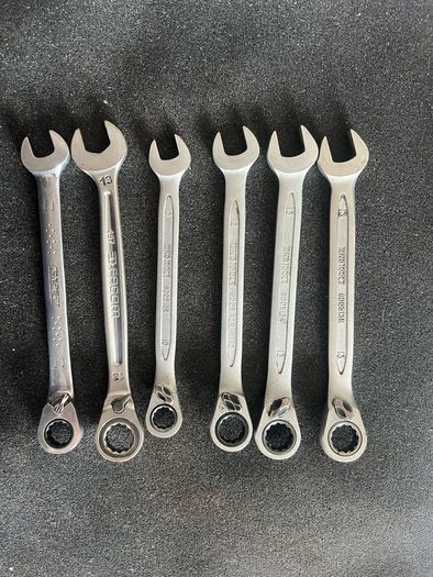 Ratcheting Combination Spanners