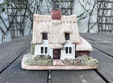 Lilliput Lane Clare Cottage