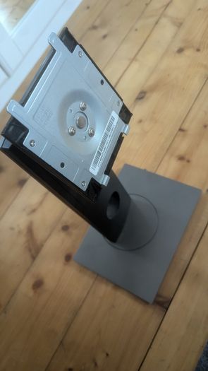 Dell Stand