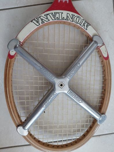 Vintage Tennis Racket Montana Redstroke includes a metal Zephyr maintenance cross for reinforcement 1970s