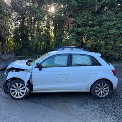 Breaking audi a1 2013 1.4 tfsi caxa nbv ls9r
