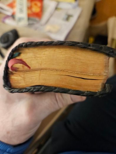 The Roman Missal published by Browne and Nolan Limited in Dublin. 1950 EDITION IN GOOD CONDITION.  SEE PHOTOS FOR SAME.