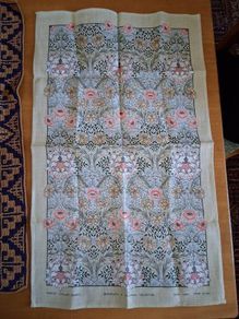 Willliam Morris Myrtle Irish Linen Tea Towel