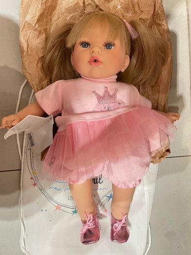 Baby girl doll NINES D'ONIL Tita Bailarina Mec Ingles speaking mechanism brand new