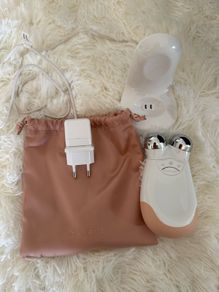 nuface beauty microcurrent device