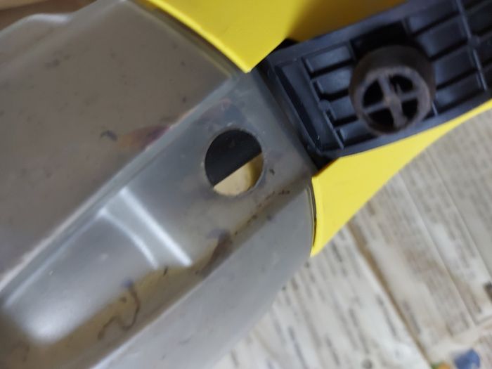 KARCHER Portable screen washer, in excellent condition, missing the the charger power supply