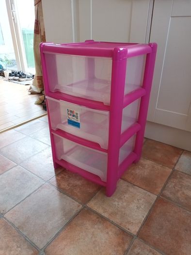 3 drawer unit