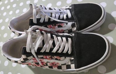 Vans Old School Sneakers with Cherry Blossom pattern