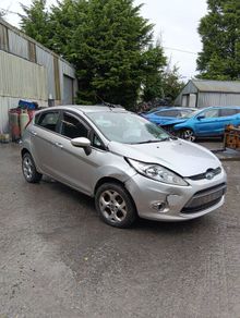 Breaking ford fiesta 2012 1.25