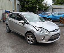 Breaking ford fiesta 2012 1.25
