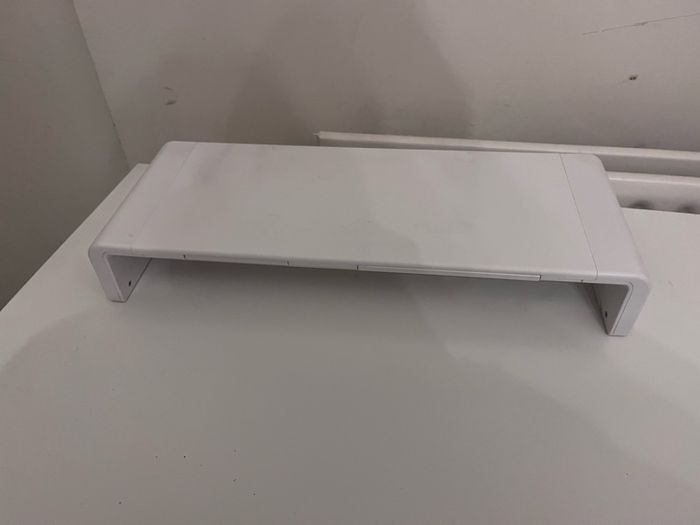 Laptop stand