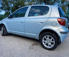 Toyota Yaris 2004