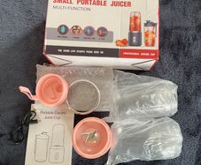Portable Juicer Blender with travel mug