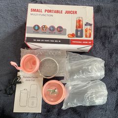 Portable Juicer Blender with travel mug