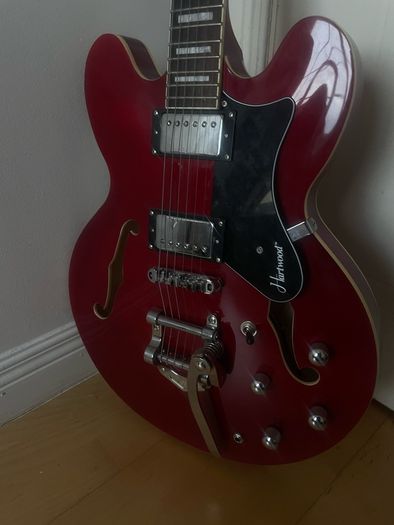 Hartwood Revival Vibrato Semi Acoustic Guitar, Cherry Red