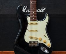Fender Japan Stratocaster ST62-70 1990/1991 - Black