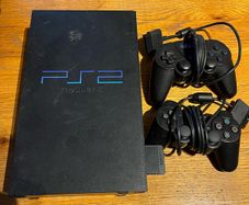 Sony PlayStation PS2 console in excellent working condition 2 Original Sony Dual Shock controller Original memory card
