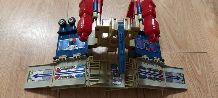 Transformer / toy