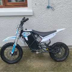 Ebox in mint condition new chain new upgraded brakes price negotiable