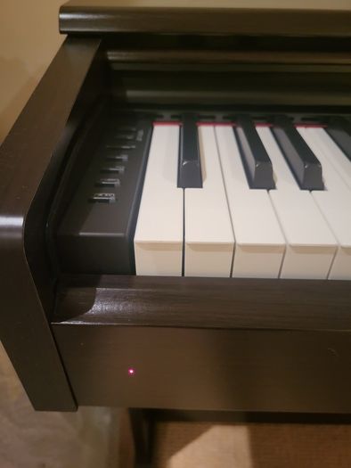 Yamaha Digital Piano 144R
