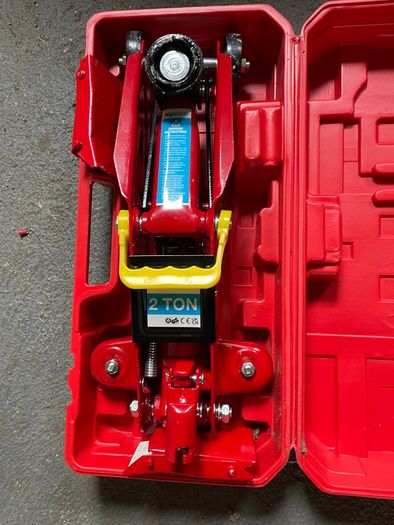 2 Ton Trolley Jack