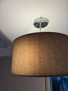 2 Light Shades/
