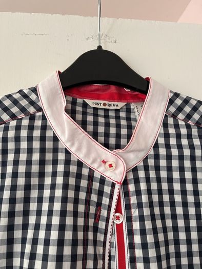 gingham blouse