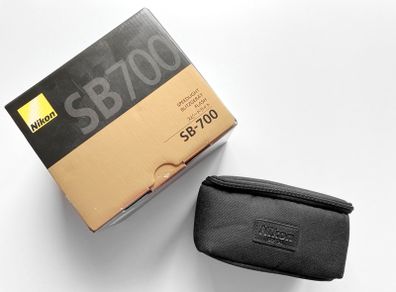 Nikon SB700 Flash