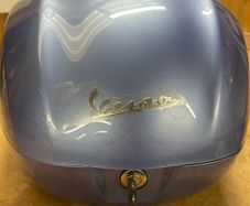vespa primavera top box 190 brand new