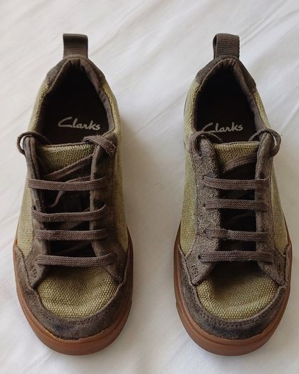 Boys Canvas Shoes Clarks Size 11G