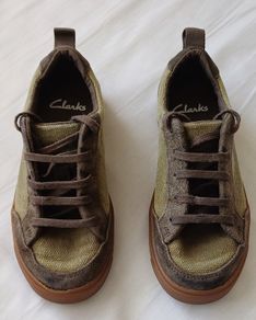 Boys Canvas Shoes Clarks Size 11G