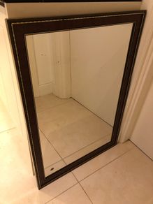 wall mirror